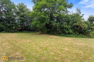 Communal Garden- click for photo gallery